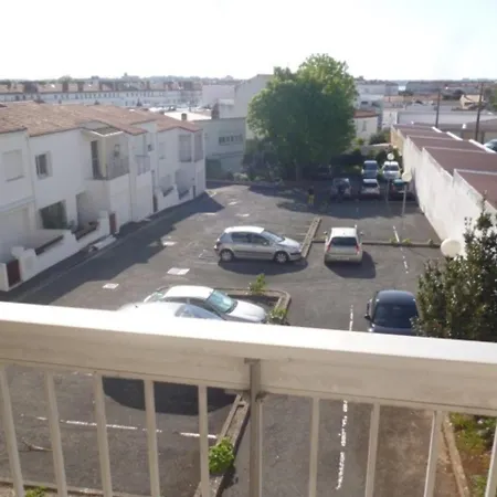 Apartmán Ensoleille Et Spacieux Avec Parking, Centre De - Fr-1-71-62 Royan