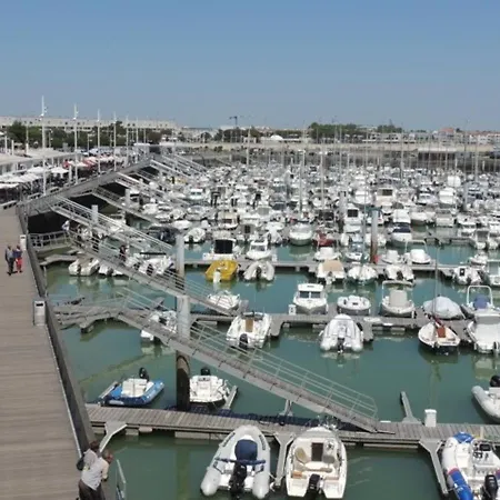 Apartmán Ensoleille Et Spacieux Avec Parking, Centre De - Fr-1-71-62
