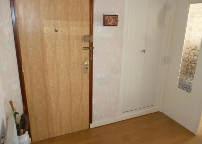 Ensoleille Et Spacieux Avec Parking, Centre De - Fr-1-71-62 아파트